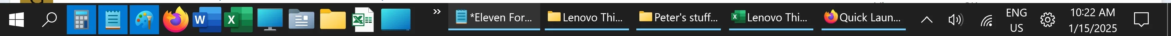 Taskbar screenshot with too large QL icons.webp