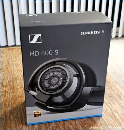 Sennheiser-HD800S-Headphones.jpg